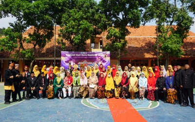 Peringatan Hari Guru Nasional 2025 di SMA Negeri 3 Pamekasan : Haru dan Mengesankan